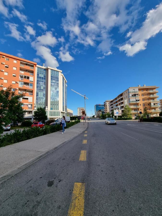 פודגוריצה Big Apartment מראה חיצוני תמונה